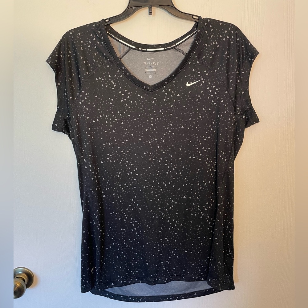 Nike Gray Dri-Fit Short Sleeve Tee